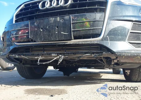 2017 Audi Q3 2.0T Premium z USA, uszkodzony, nr VIN WA1ECCFS3HR005346